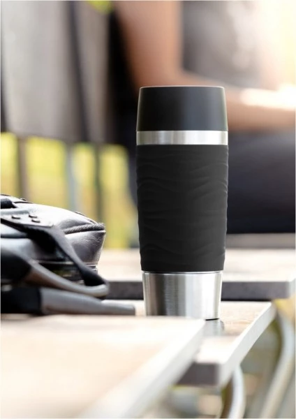 Kochen & Backen Zubehör Emsa Travel Mug Waves 0,36L Isolierbecher Schwarz 7 Kochen & Backen Zubehör Emsa Travel Mug Waves 0,36L Isolierbecher Schwarz – Bild 5