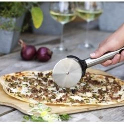 Kochen & Backen Zubehör XavaX Pizzaschneider (22cm) Küchenutensil Schwarz -Raclette Grills Verkaufsgeschäft b7cf1b1d 7127 43dd ad61 63345549c66c 600x600